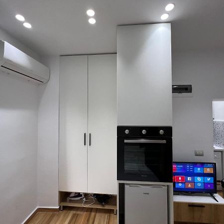 Luxury Apartment In Blloku Area ติรานา ภายนอก รูปภาพ