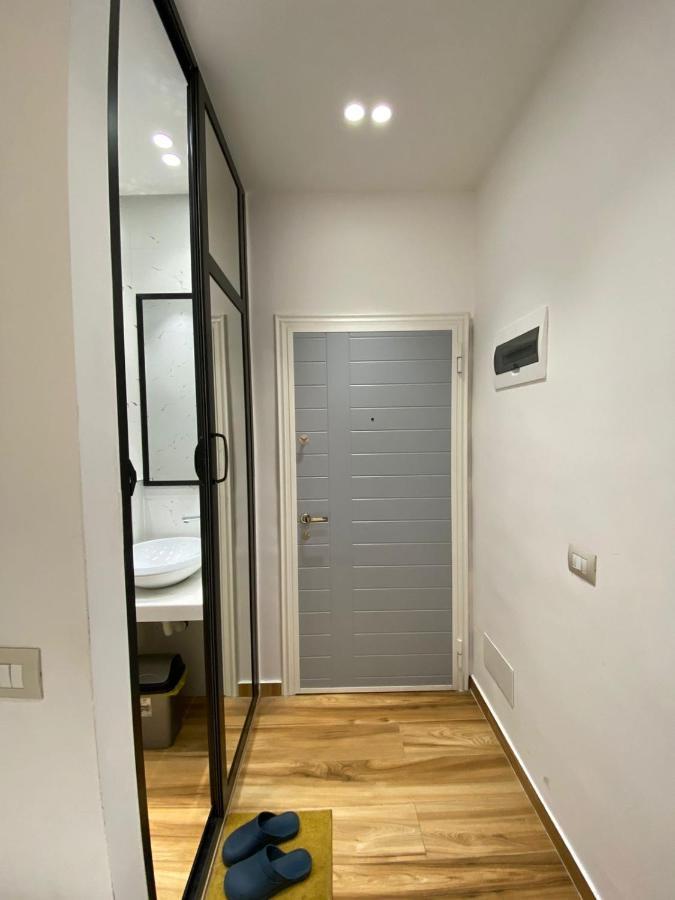 Luxury Apartment In Blloku Area ติรานา ภายนอก รูปภาพ