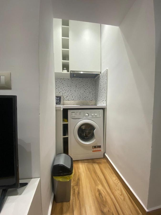 Luxury Apartment In Blloku Area ติรานา ภายนอก รูปภาพ