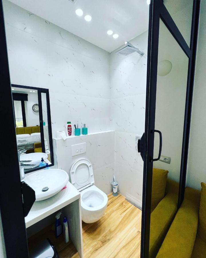Luxury Apartment In Blloku Area ติรานา ภายนอก รูปภาพ
